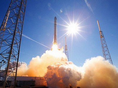 Об аварии Falcon 9 и рекорде Падалки