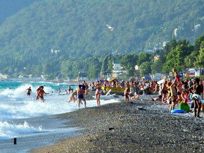 Кому выгодны потери потоков туризма в Абхазии