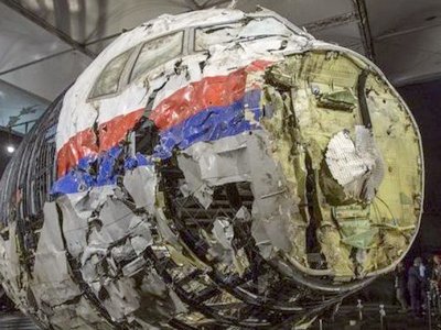 Кто получает выгоду на трагедии рейса МН-17